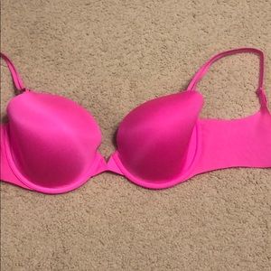 BNWOT Victoria Secret 34DD